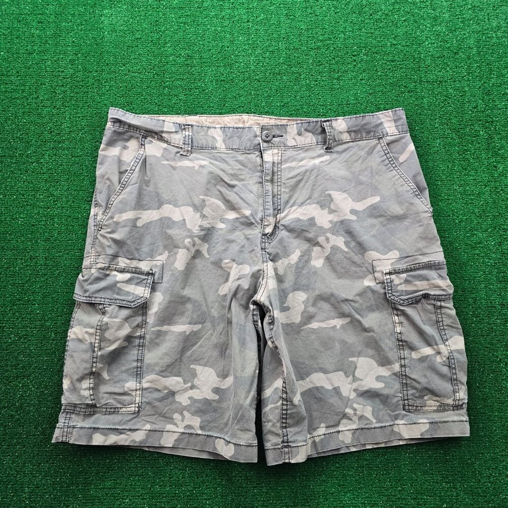 Faded Glory Cargo Shorts Mens‎ 42 Camouflage Outdoors Casual